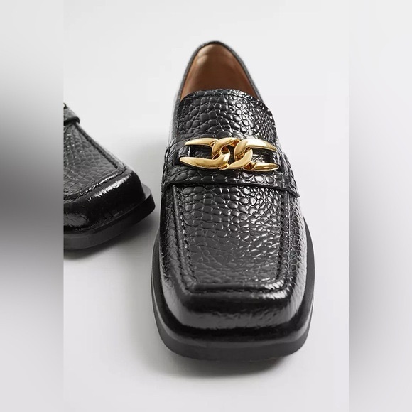 & Other Stories Leather Croc-Embossed Loafers with Gold Chain - Picture 2 of 11